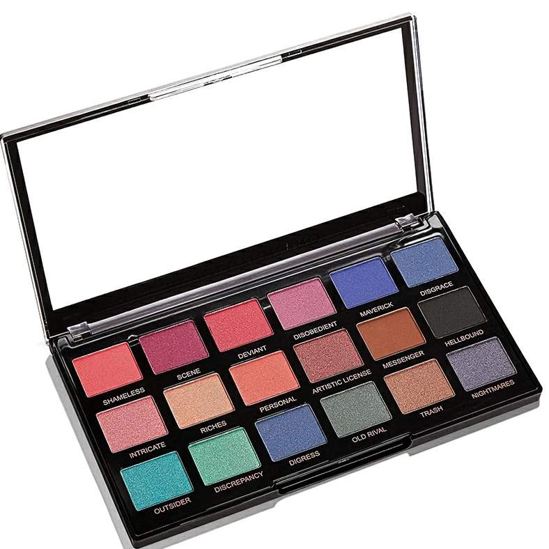 Revolution pro regeneration. Палетки революшен. Revolution Pro Regeneration Palette. Revolution Pro палетка теней. Революшн тени Regeneration.