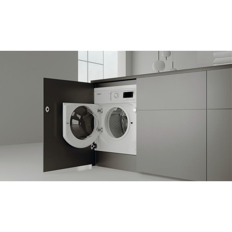 Встраиваемая стиральная машина Whirlpool BI WMWG 81484E EU