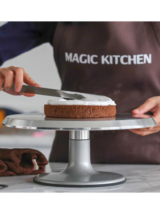 Подставки для тортов: лайфхак для украшения и презентации десертов