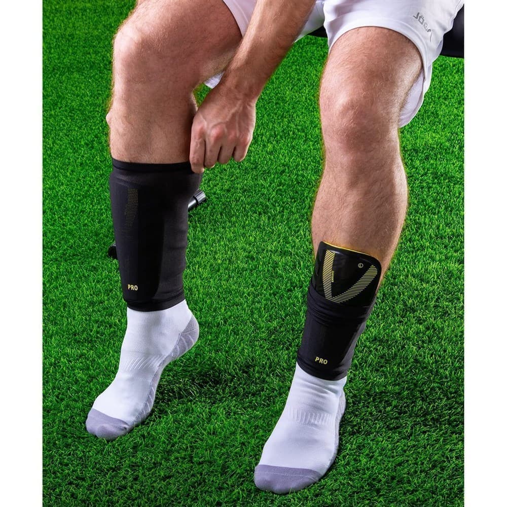 Щитки ф/б jogel ja-201. Щитки футбольные ja-207, черный. Щитки футбольные "cliff". Щитки футбольные mitre aircell speed s70005bj7. Щитки футбольные winner evo.