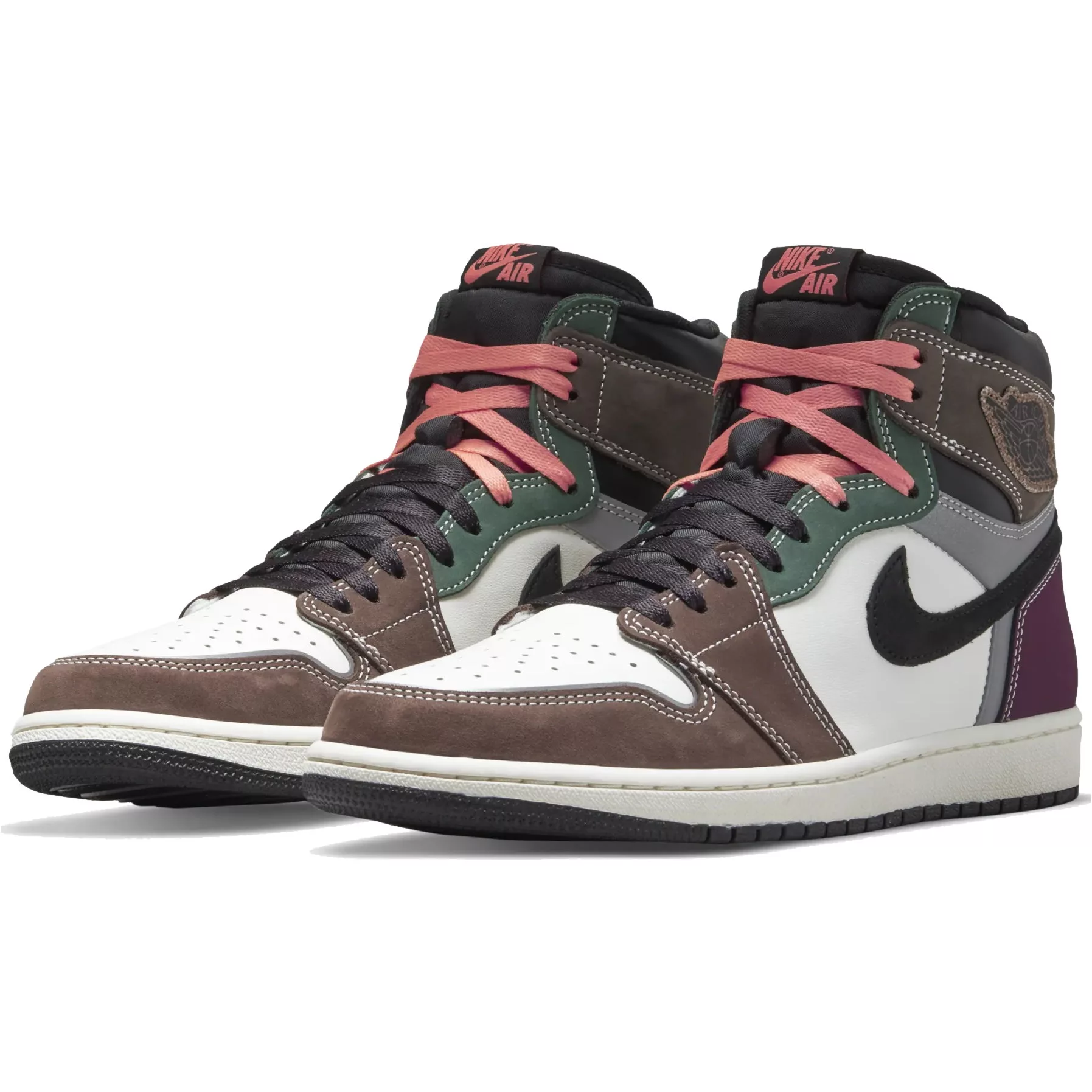 Кроссовки мужские Jordan AIR JORDAN 1 RETRO HIGH OG черные 44.5 EU -  характеристики и описание на СберМегаМаркет