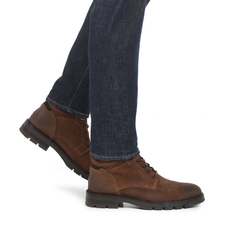 Мужские ботинки TOMMY HILFIGER ELEVATED PADDED SUEDE BOOT цв. светло-коричневый 45 EU