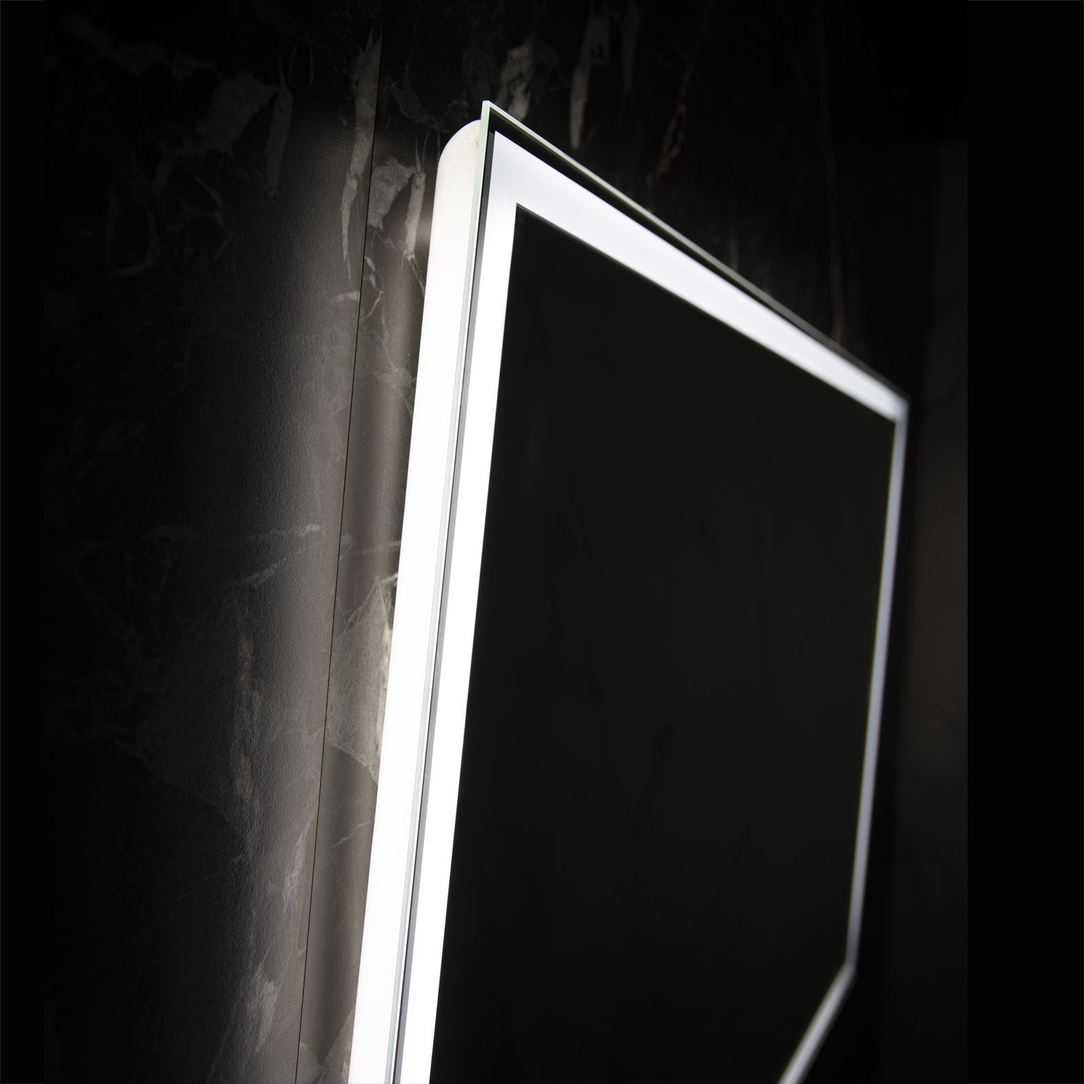 Зеркало La Tezza с LED подсветкой, сенсорный вкл. с диммером, 120х80 (ШВ) арт LT-Q12080-s