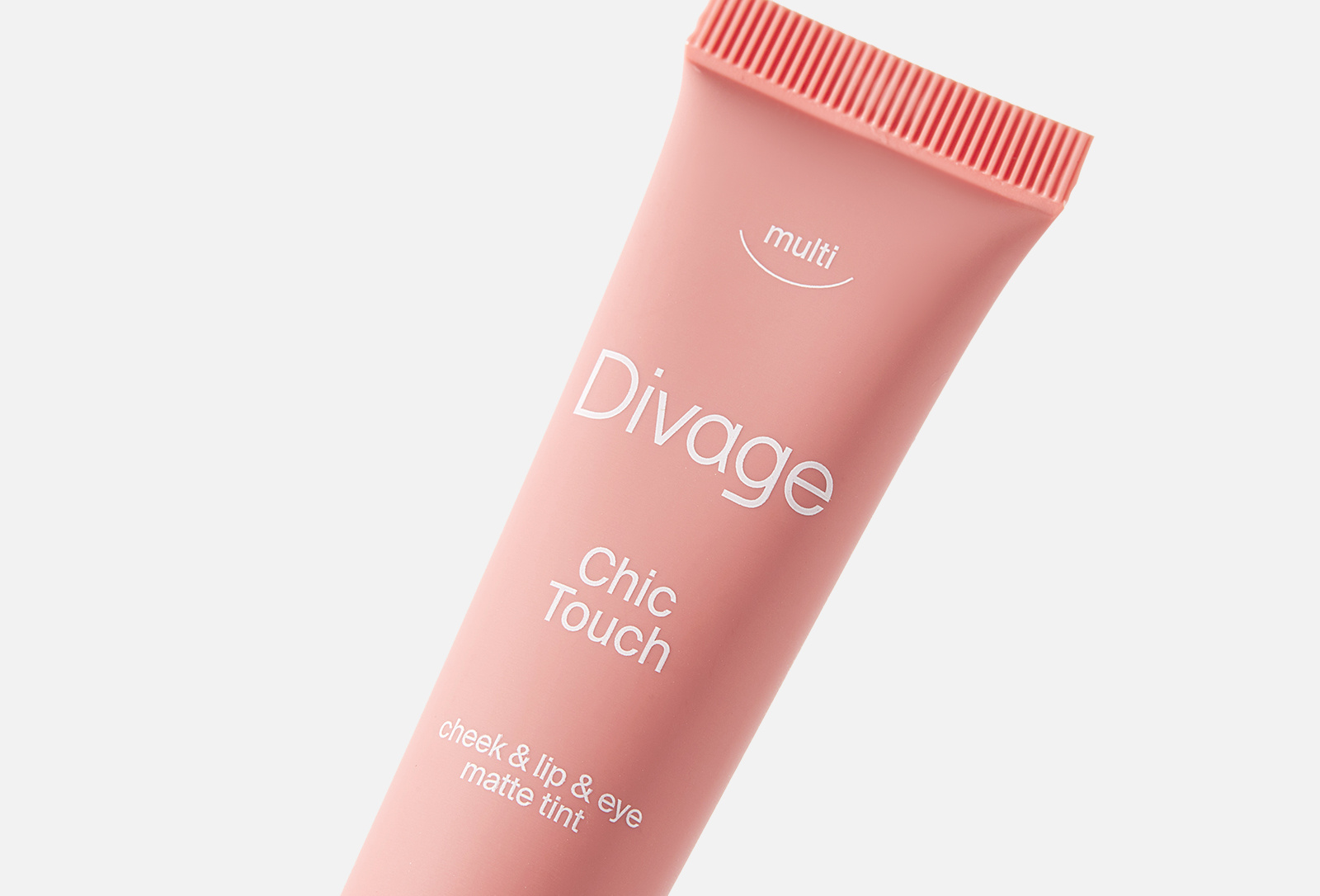 Divage chic touch. Диваж тинт для губ щек 03. Диваж крем тинт для щек губ глаз тон 0 2. Диваш Chic Touch свочи. Divage / тинт для губ, глаз и щек матовый Chic Touch, тон 02.