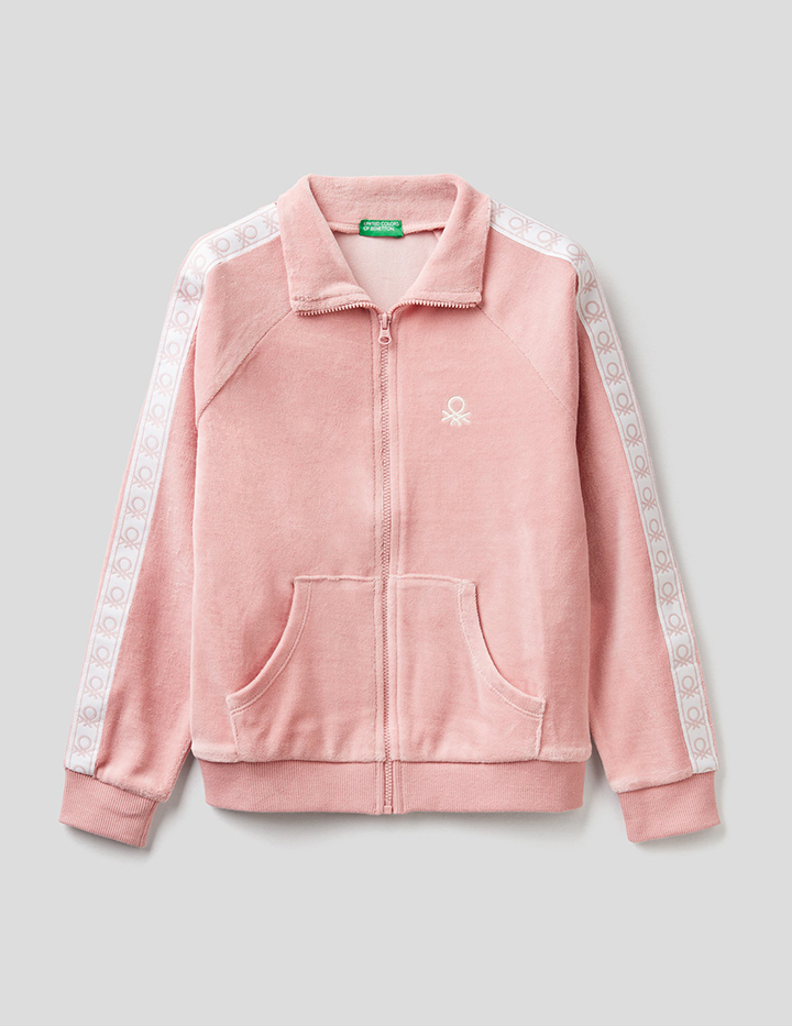 Benetton худи женское розовый. Желтая толстовка бенеттон. Бенеттон свитшот для девочка. Benetton девочки. Свитшот united colors of benetton желтый.