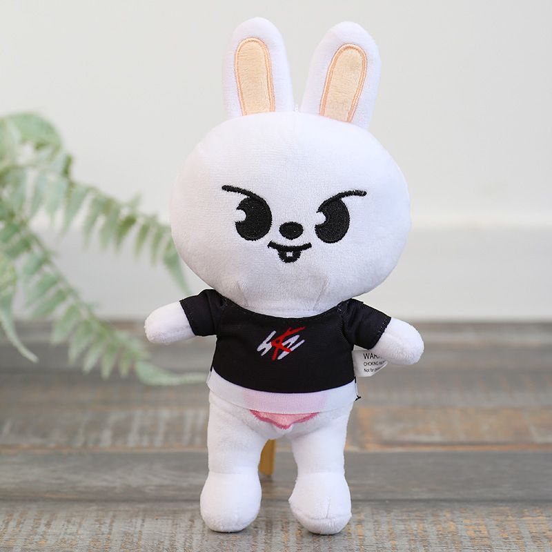 Либит skzoo. SKZOO Plush игрушки Stray. Leebit Stray Kids игрушка. Ли бит Минхо игрушка. Мягкая игрушка Stray Kids бродячие дети.