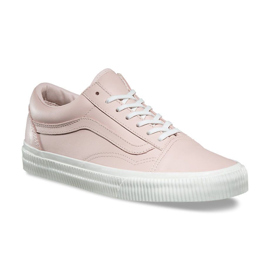 Vans old Skool розовые. Кроссовки vans женские. Кеды vans женские. Vans розовые кеды женские.