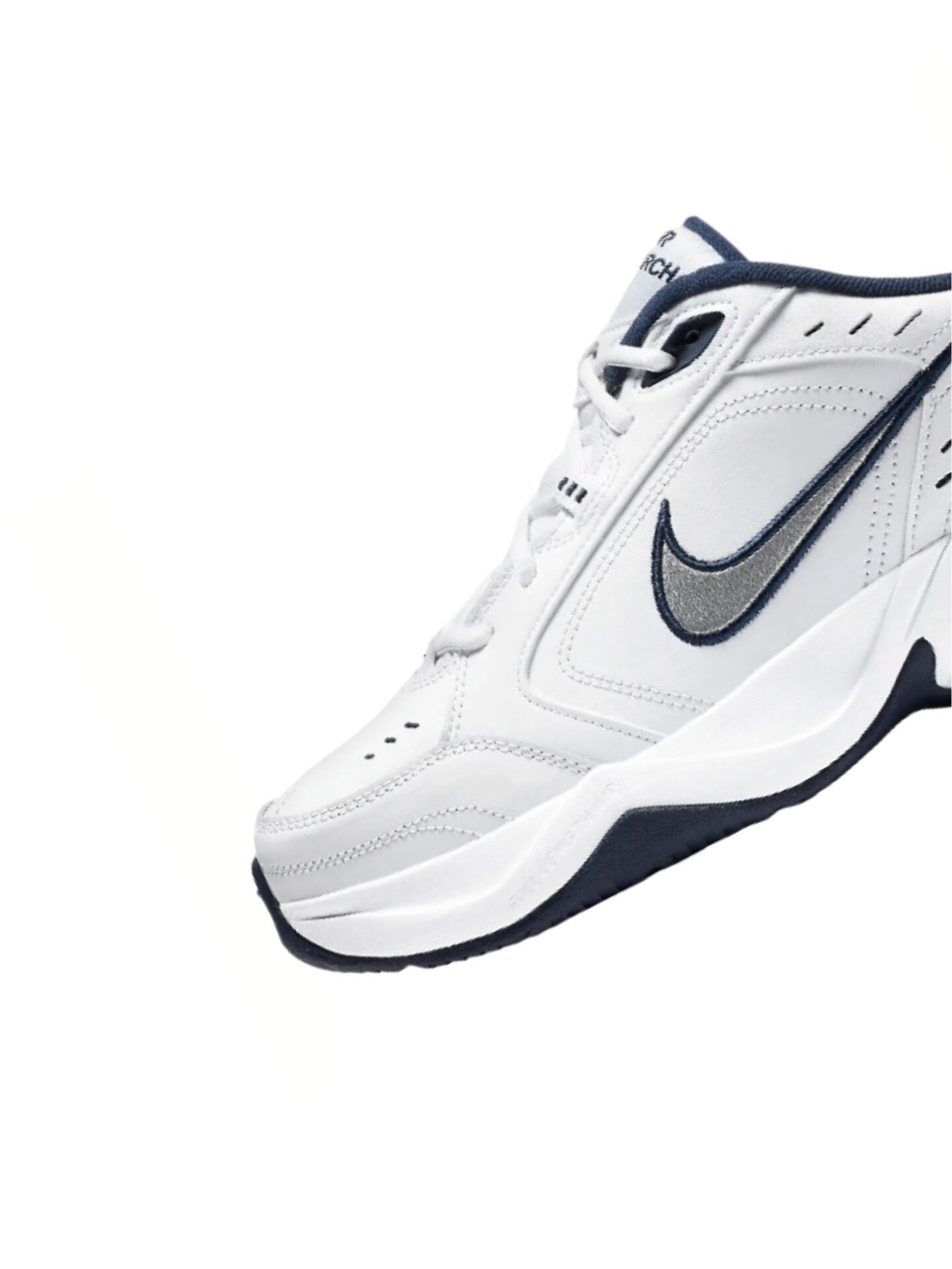 Кроссовки nike air monarch iv белые
