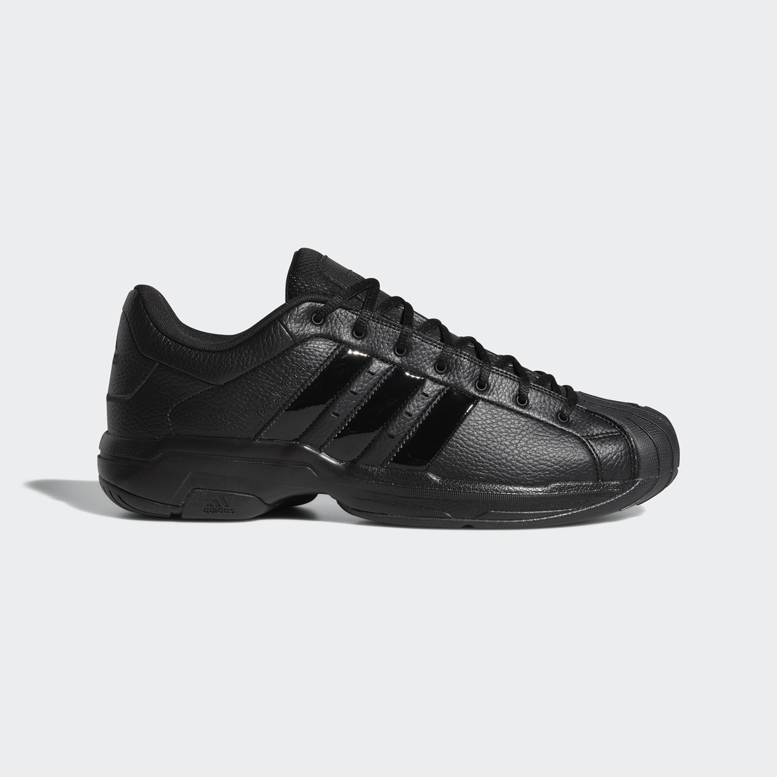 Кроссовки мужские Adidas Pro Model 2G Low черные 9.5 UK - купить в Москве,  цены на СберМегаМаркет