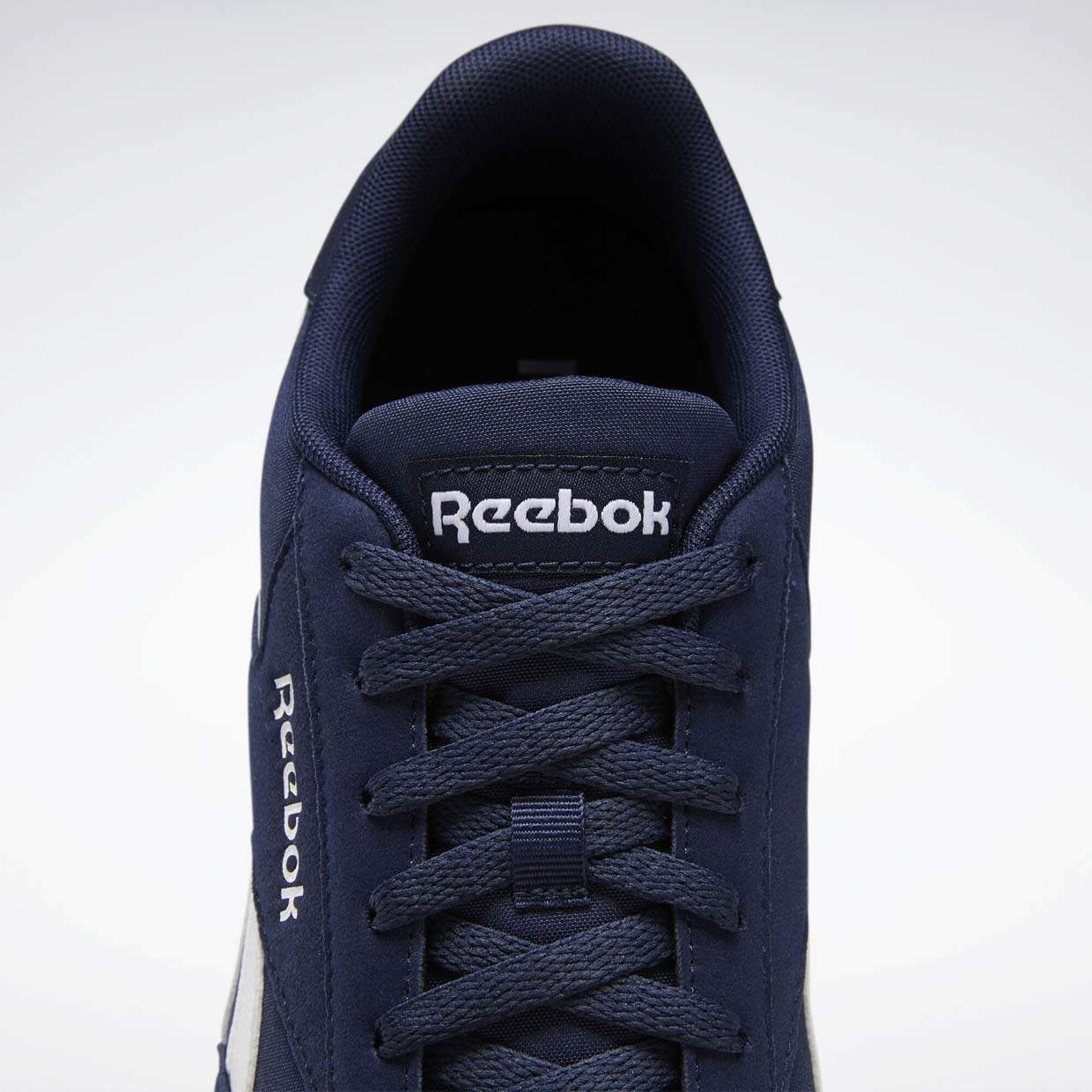 Tenis reebok 2025 royal classic jogger