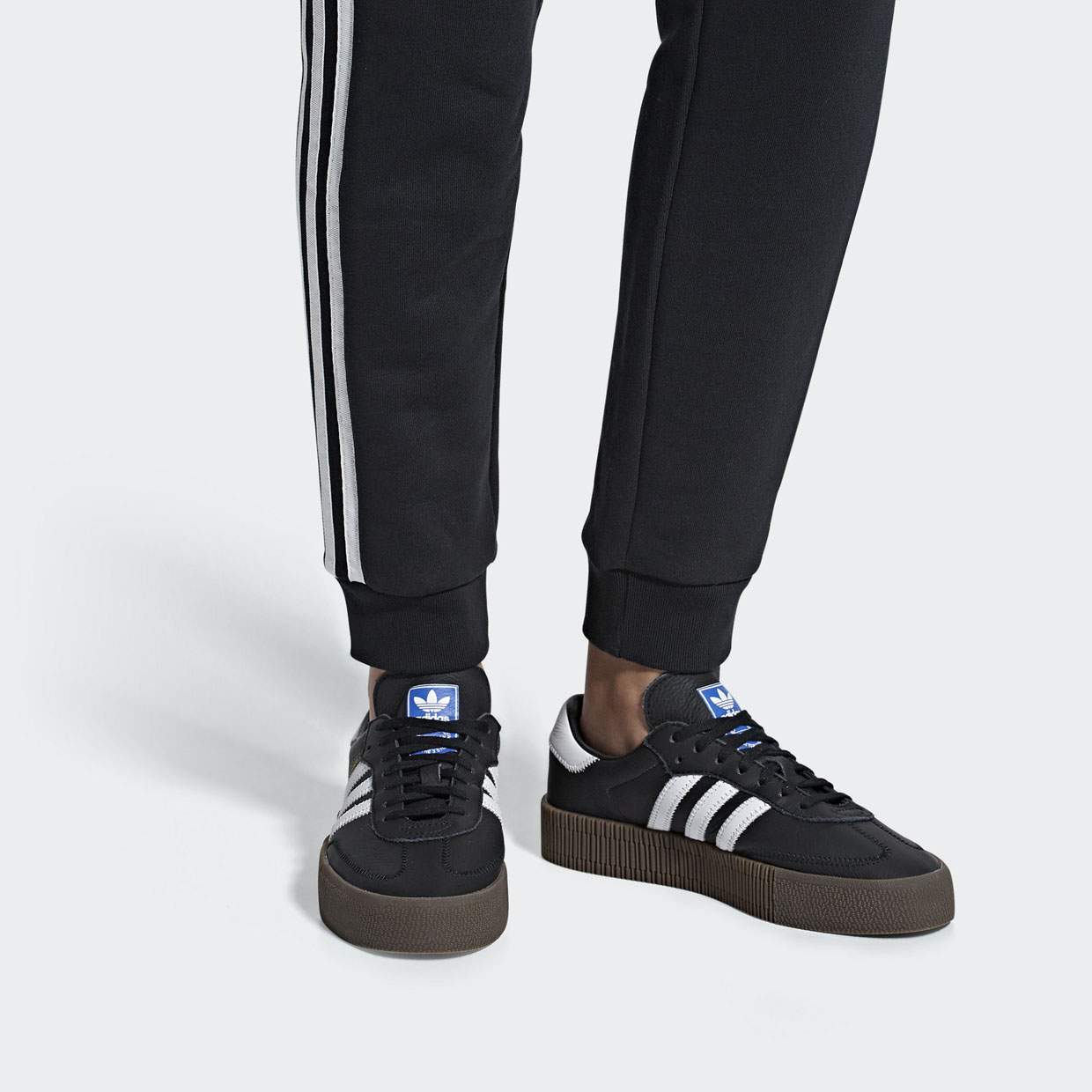 Black discount sambarose adidas