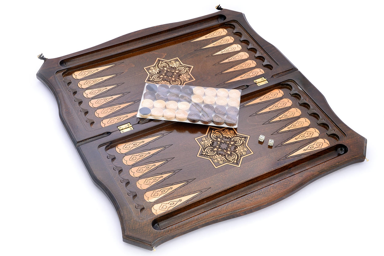 Нарды backgammon. Giglio шахматы нарды. Нарды резные с ИК-16. Нарды Зевс. Нарды Приора.