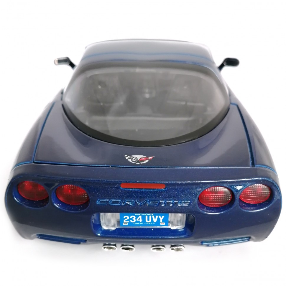 Коллекционная масштабная модель автомобиля BBURAGO Chevrolet Corvette C5  18-12038 blue – купить в Москве, цены в интернет-магазинах на Мегамаркет