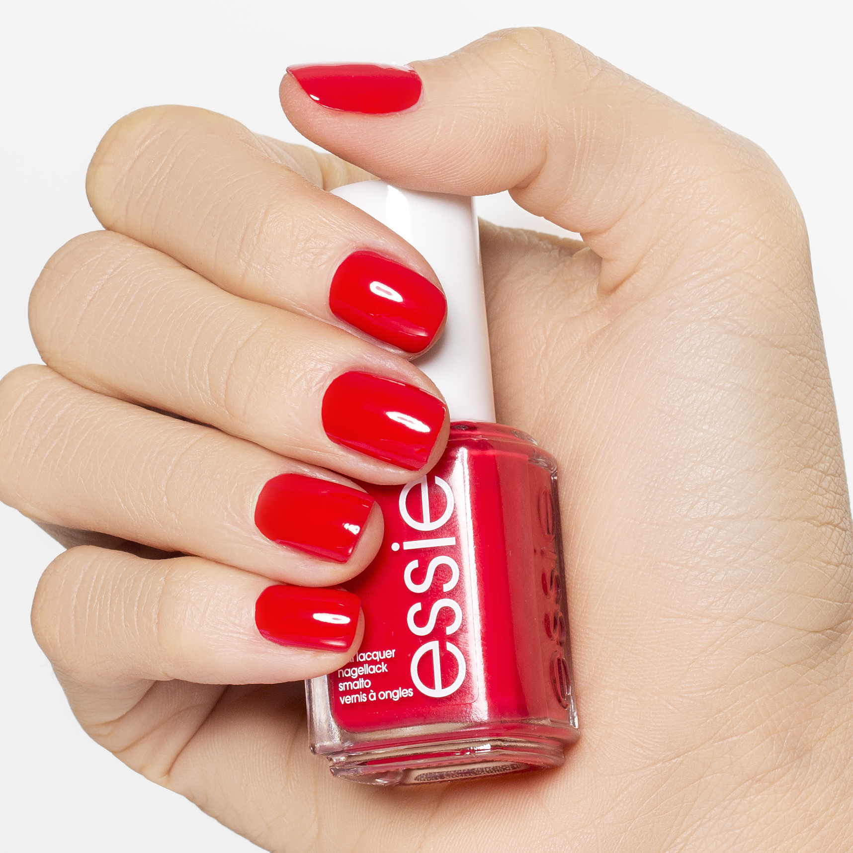 Лак язык. Essie лак 63 Перчинка. Лак Эсси Перчинка. Essie лак для ногтей, оттенок 63 "Перчинка. Essie 62 лакированный.