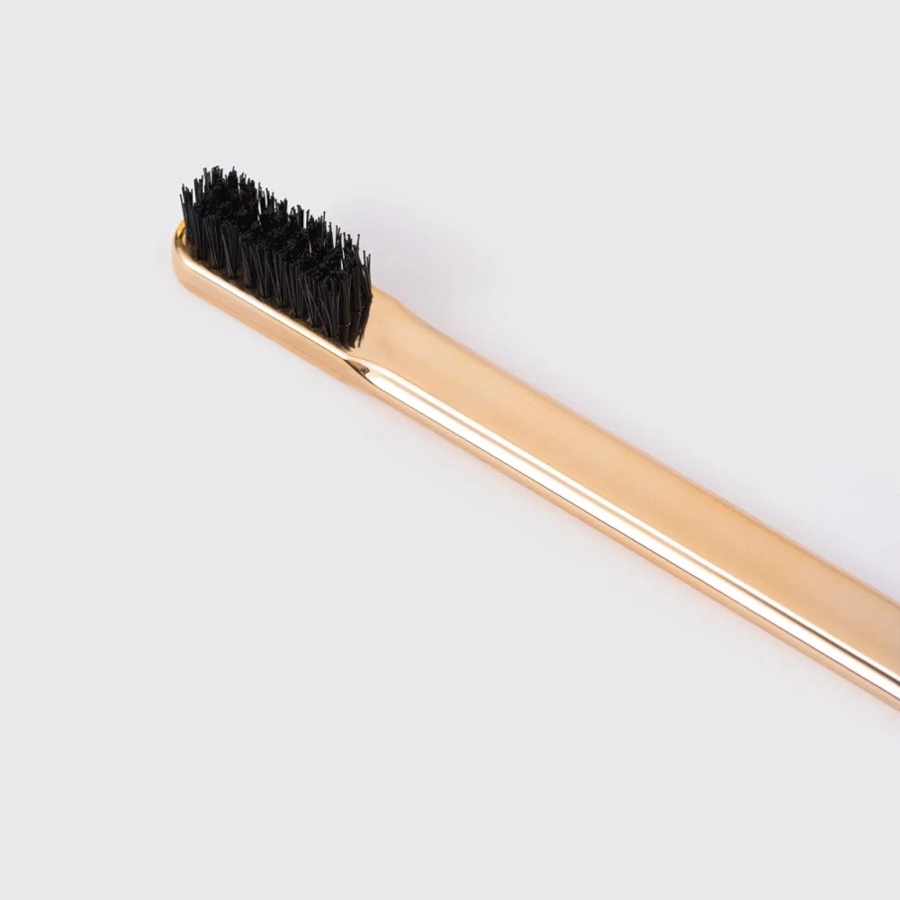 Щеточка для укладки бровей Brow Styling Brush Perle De La Mer