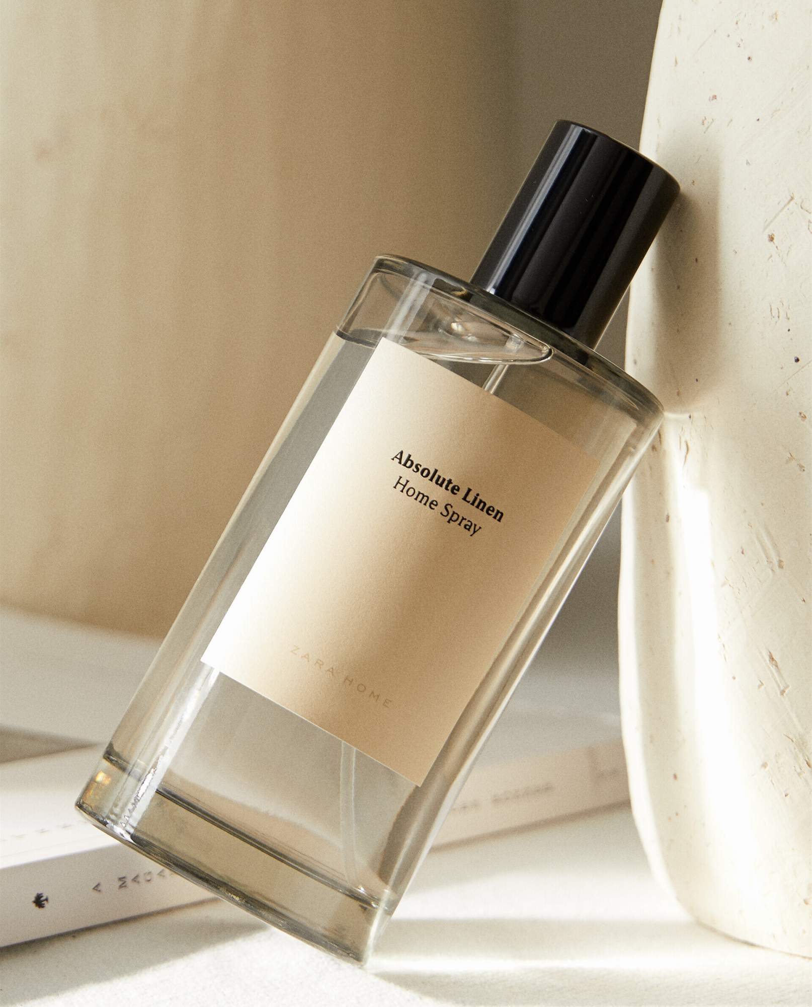Парфюмированный спрей Zara Home Absolute Linen для дома 200мл купить в Москве, цены на Мегамаркет