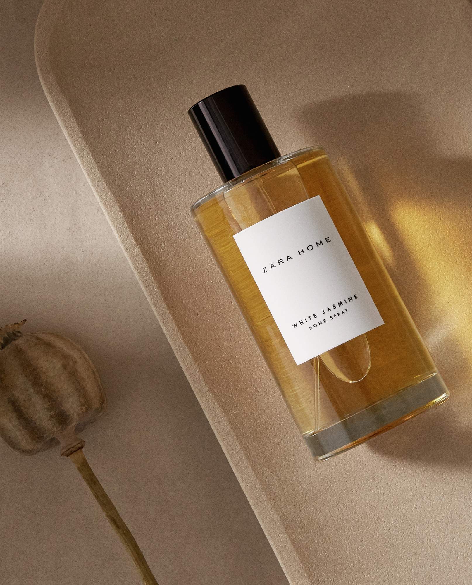 Парфюмированный спрей Zara Home White Jasmine для дома 200мл купить в Москве, цены на Мегамаркет