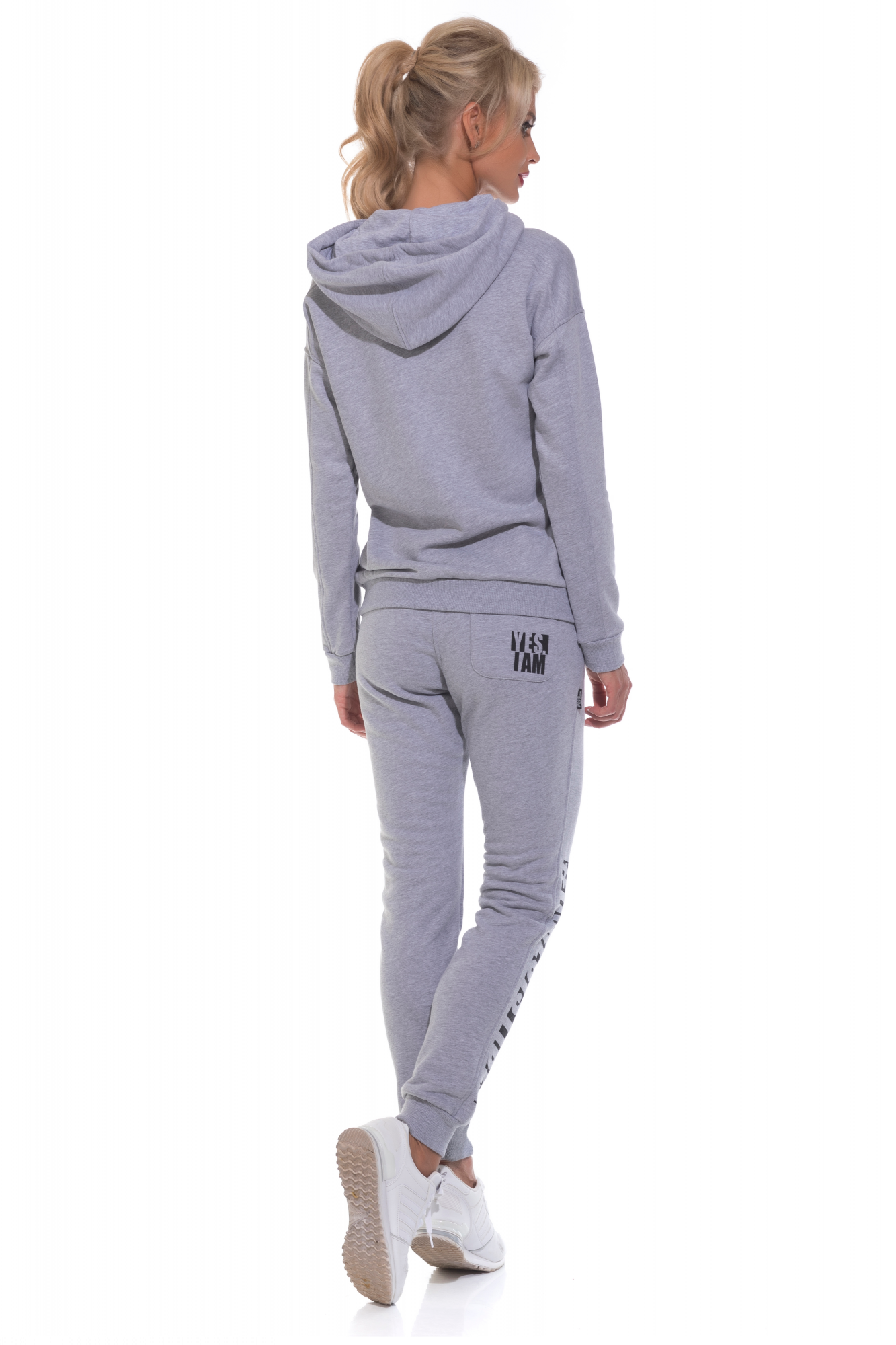 Ламода спортивный костюм женский. Спортивный костюм лакост серый. Спортивный костюм женский бренд. Спортивный костюм женский лакосты. Спортивный костюм женский серый меланж.