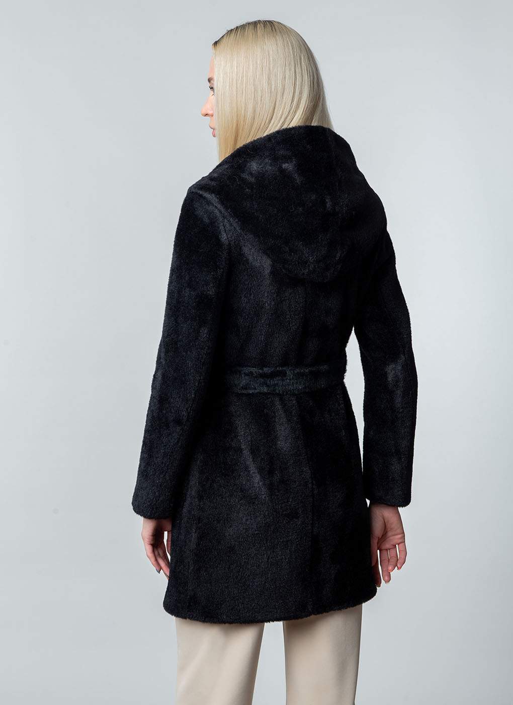 Пальто женское Sezalto 57572 черное 42 RU