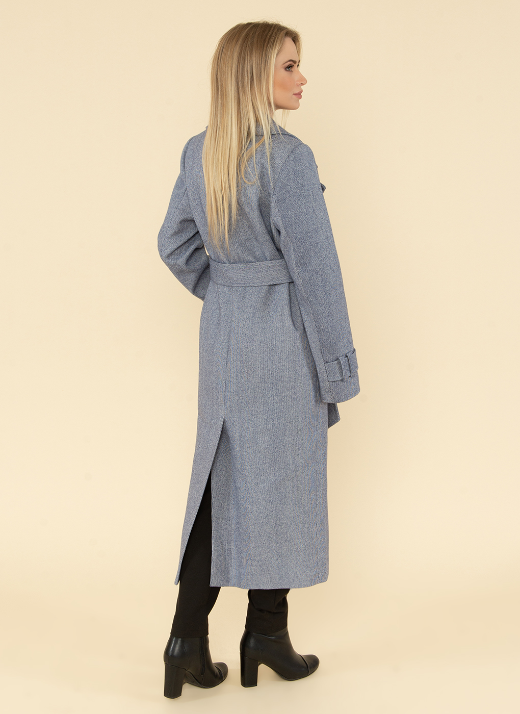 Пальто женское Sezalto 55184 синее 46 RU