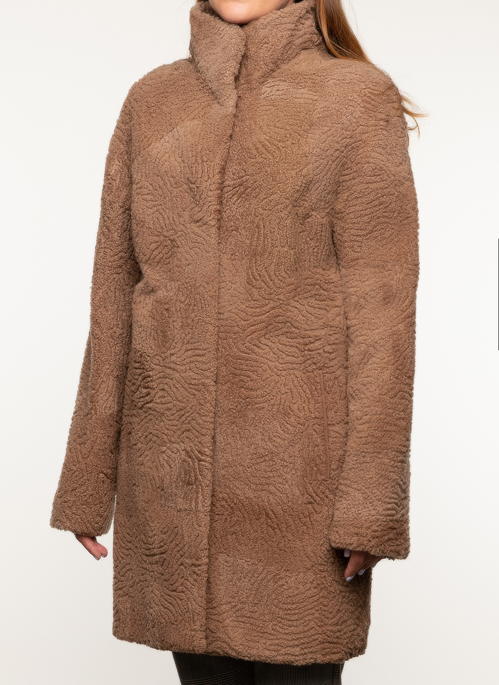 Пальто женское Dzhanbekoff 44909 бежевое 46 RU