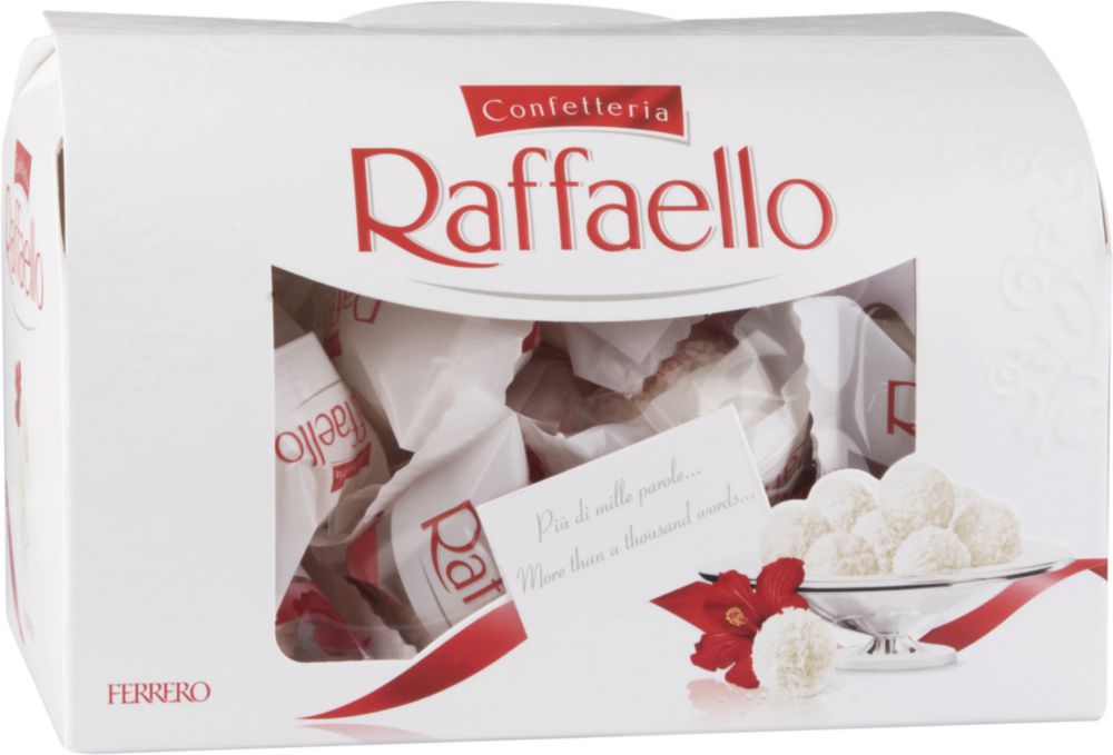 Конфеты Raffaello с цельным миндальным орехом в кокосовой обсыпке 240 г