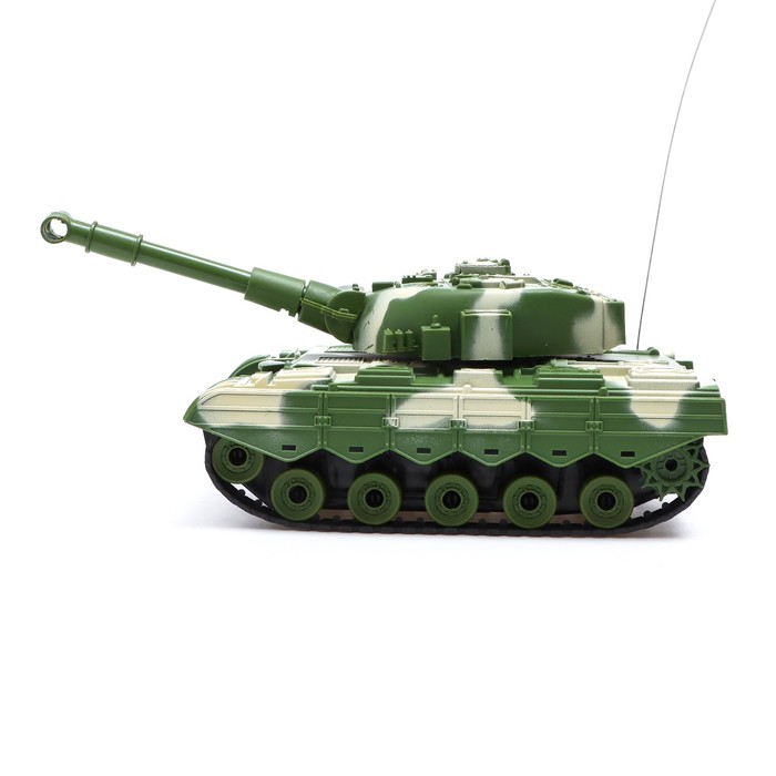 Купить танк радиоуправляемый Атака, свет, звук, работает от ...
