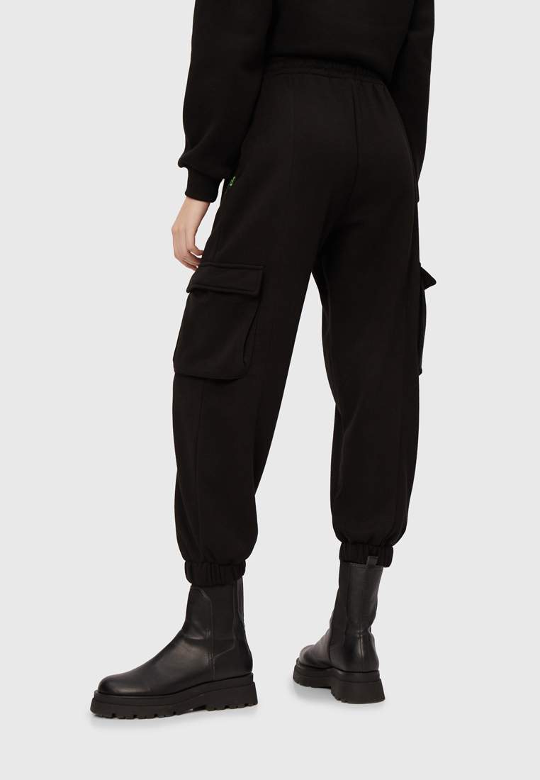 Спортивные брюки женские Modis M221W00029 черные XS