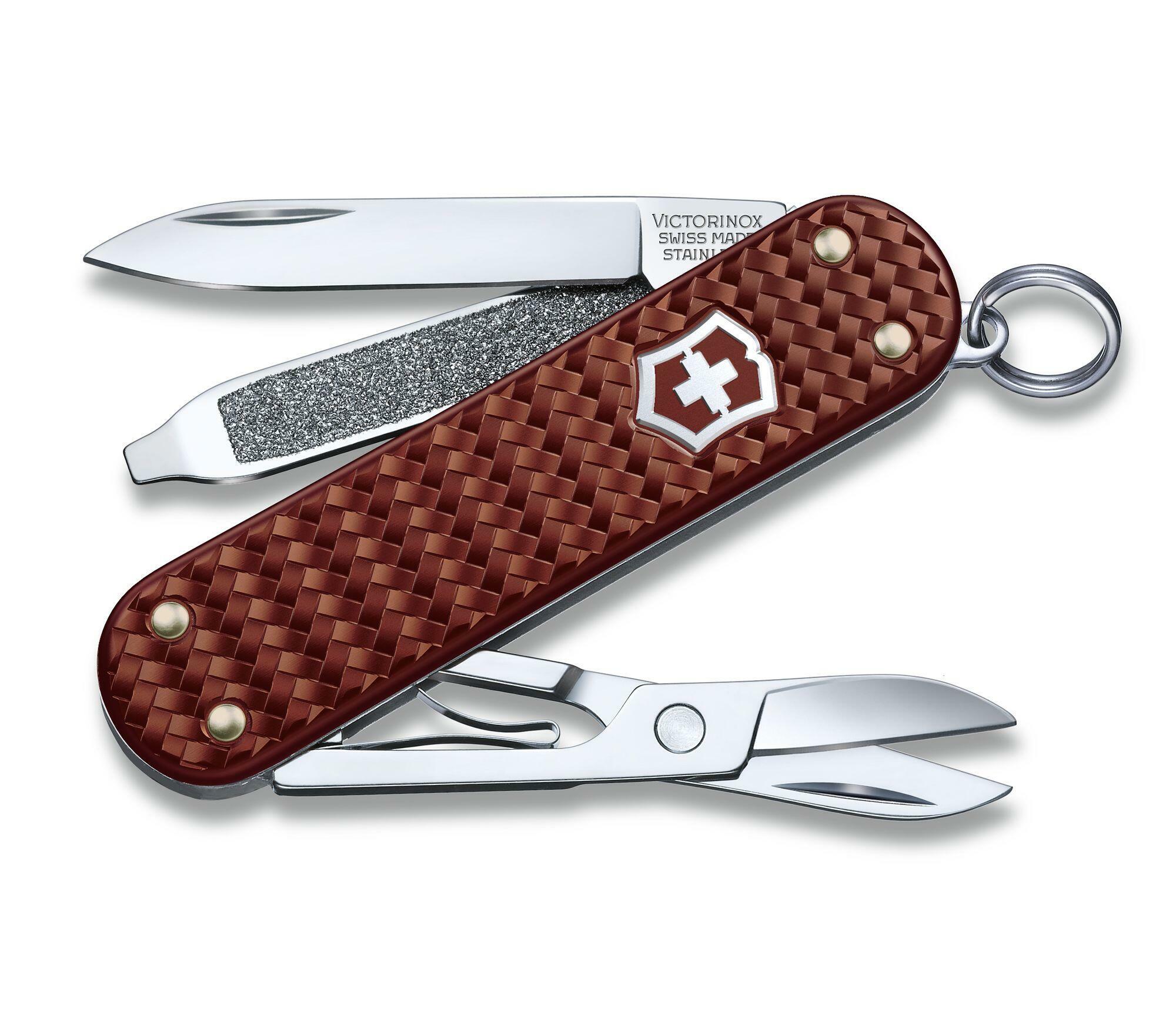 Мультитул Victorinox Classic SD Precious Alox, коричневый, 5 опций - купить в Москве, цены на Мегамаркет | 100031218323