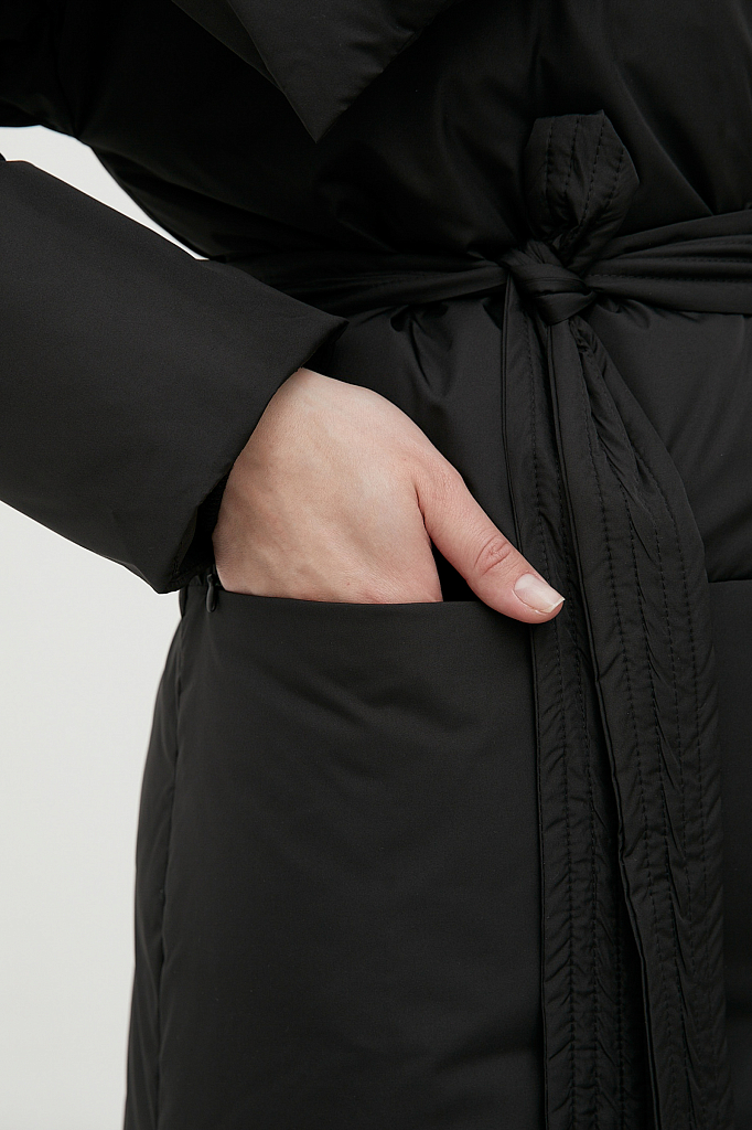 Утепленное пальто женское Finn Flare FWB110121 черное XS/S
