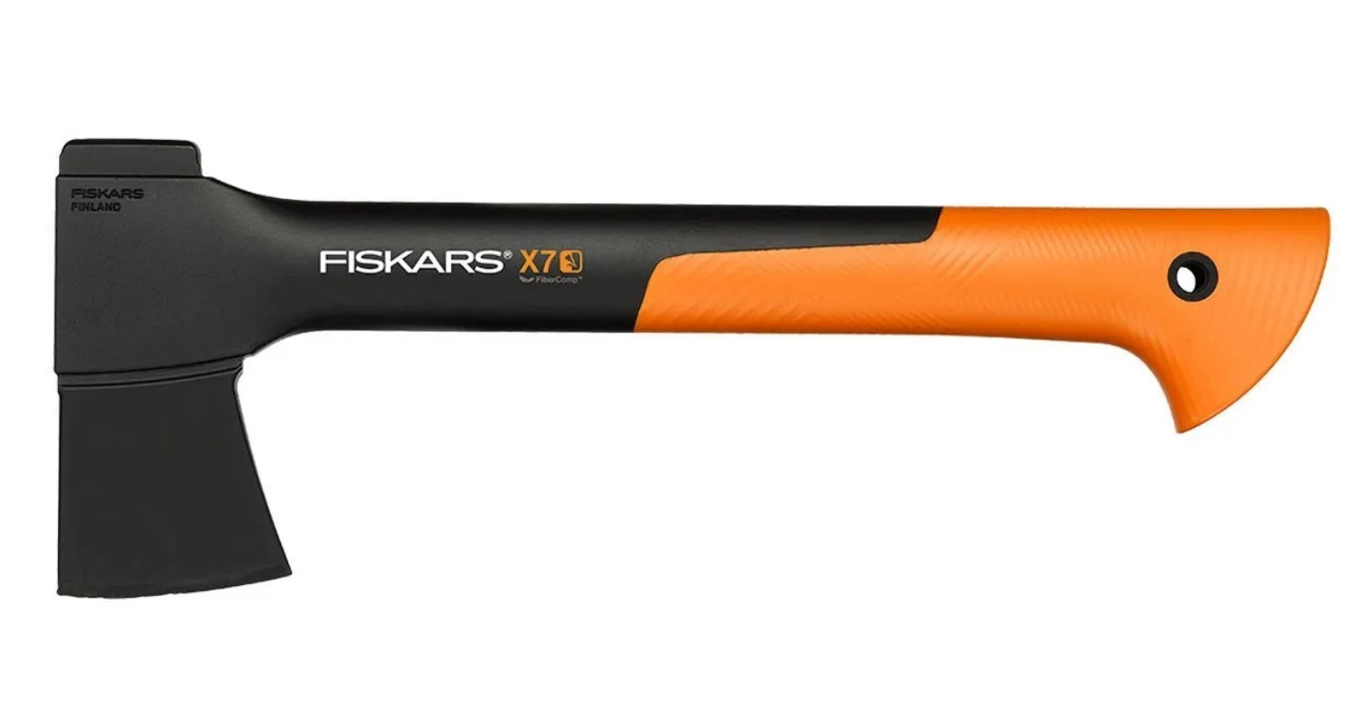 Топор универсальный Fiskars XS X7 X-series 1015618