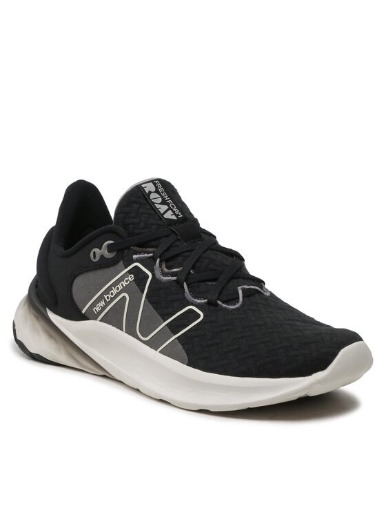 Кроссовки мужские New Balance Fresh Foam Roav v2 MROAVHK2 черные 45 EU - купить в Москве, цены на Мегамаркет | 100056355664