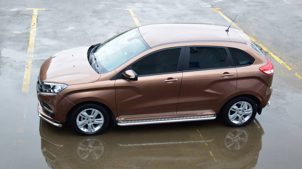Lada xray тюнинг фото Пороги нержавеющие с дюралевой площадкой для Lada X-Ray (Лада Х рей) 2015+ с кре