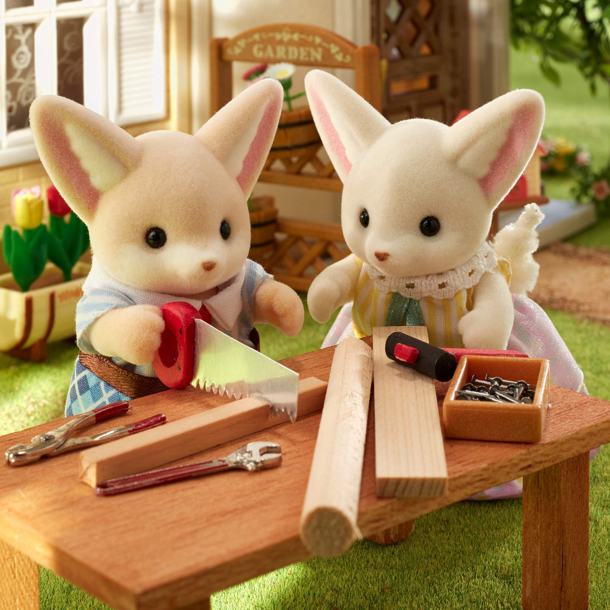 Игровой набор Sylvanian Families Семья Лисичек фенек 5696 - купить в  KidsMarket, цена на Мегамаркет