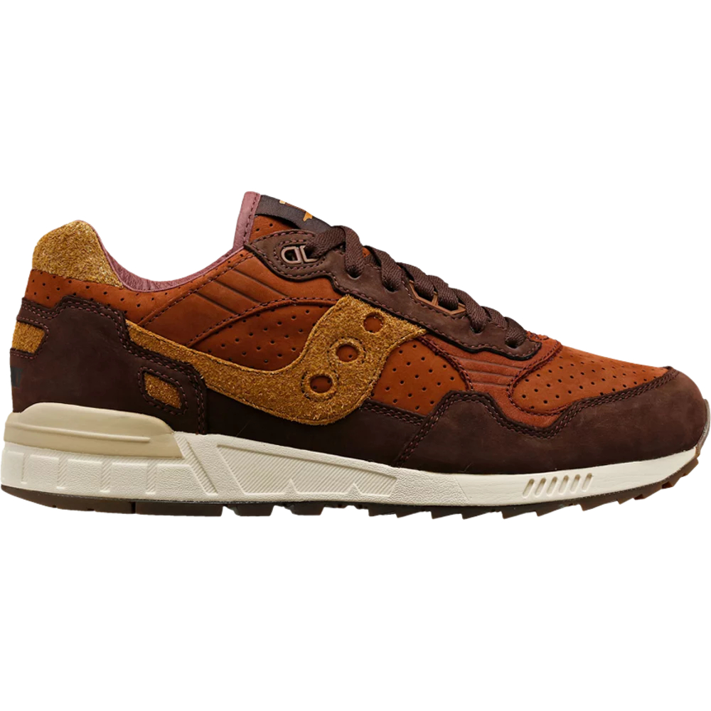 Кроссовки мужские Saucony S70775 коричневые 42 RU - купить в Москве, цены на Мегамаркет | 100058976712