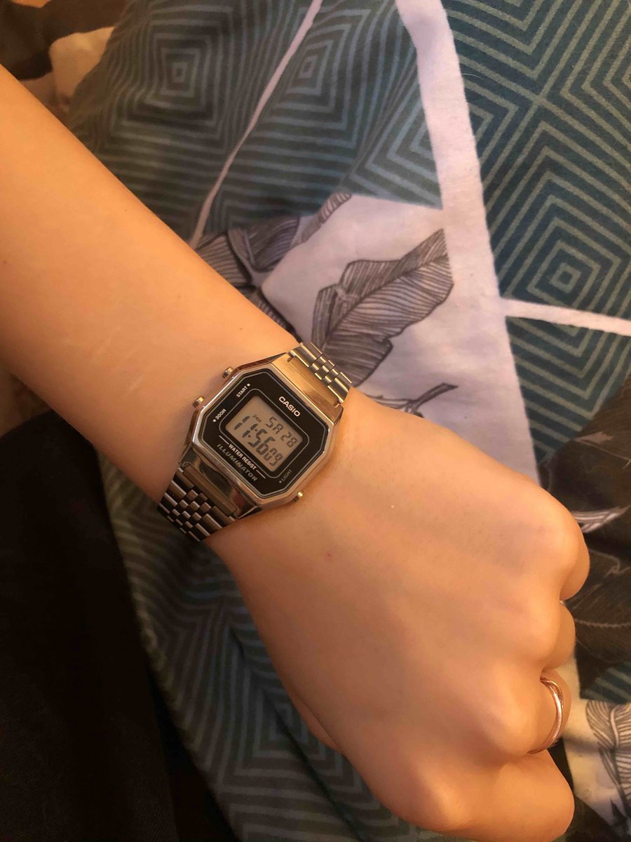 Часы женские Casio кварцевые