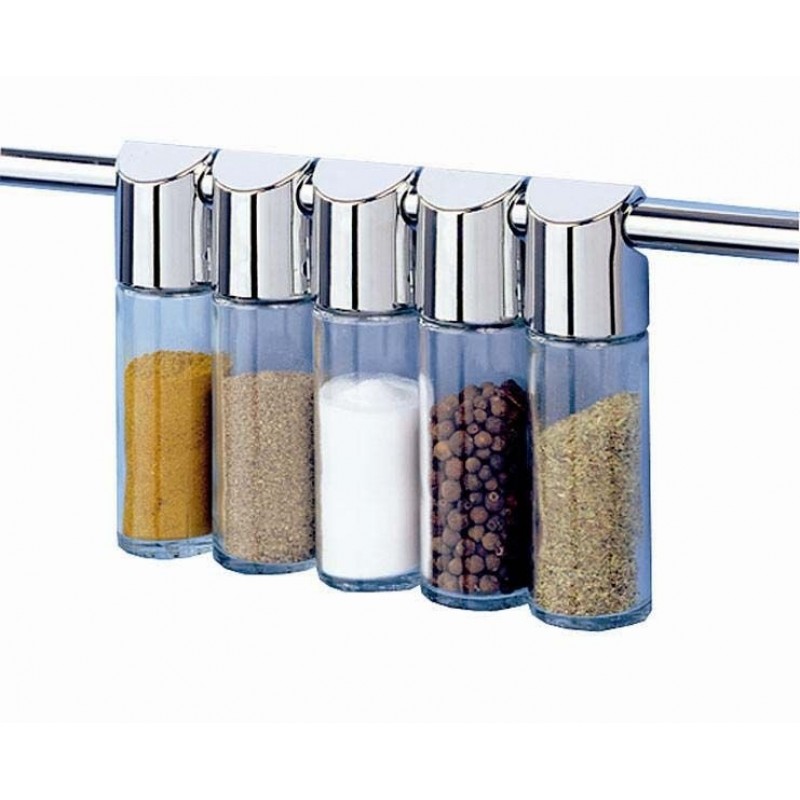 специи на кухне, баночки