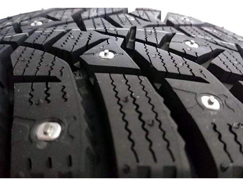 Зимние шины bridgestone. Bridgestone Blizzak Spike-02. Бриджстоун Спайк 02. Шина Bridgestone Blizzak Spike-02 SUV. Зимняя Бриджстоун Spike-02 шина.