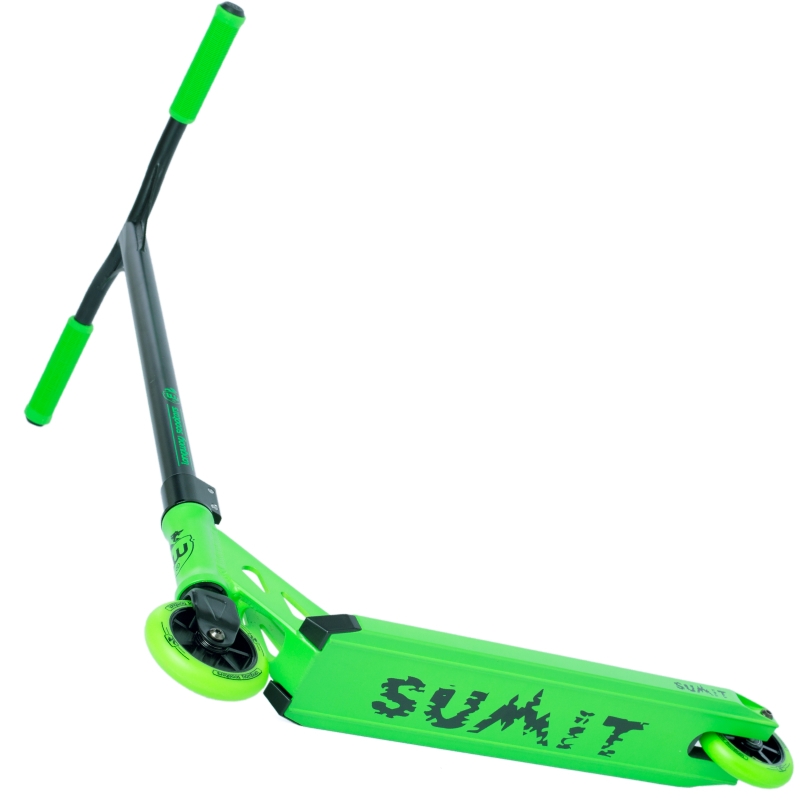 Самокат воронеж. Самокат scooter двухколесный gt черный для трюков. Самокат xtrax. Зелено черный трюковой самокат. Электросамокат зеленый.