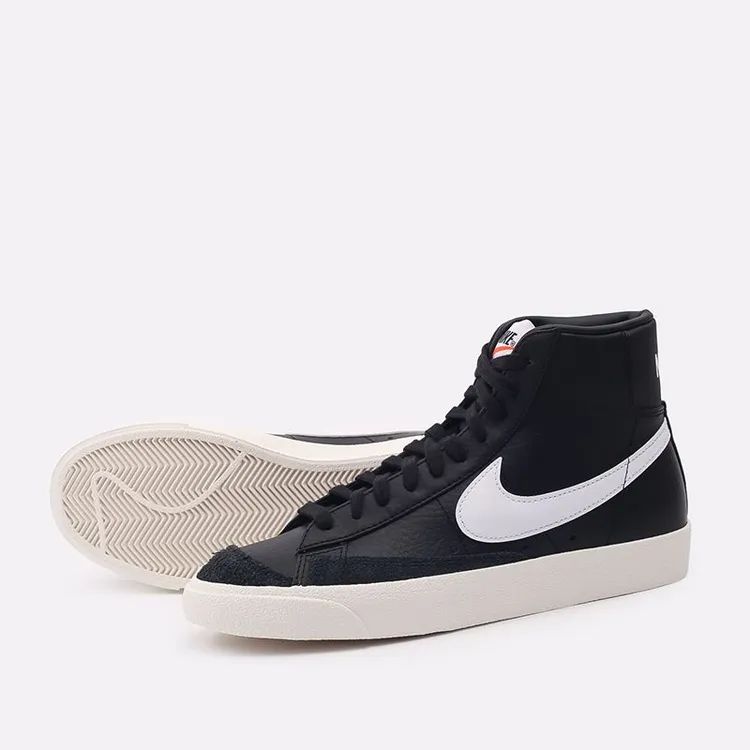 Nike Blazer Mid 77 Vntg 9 UK