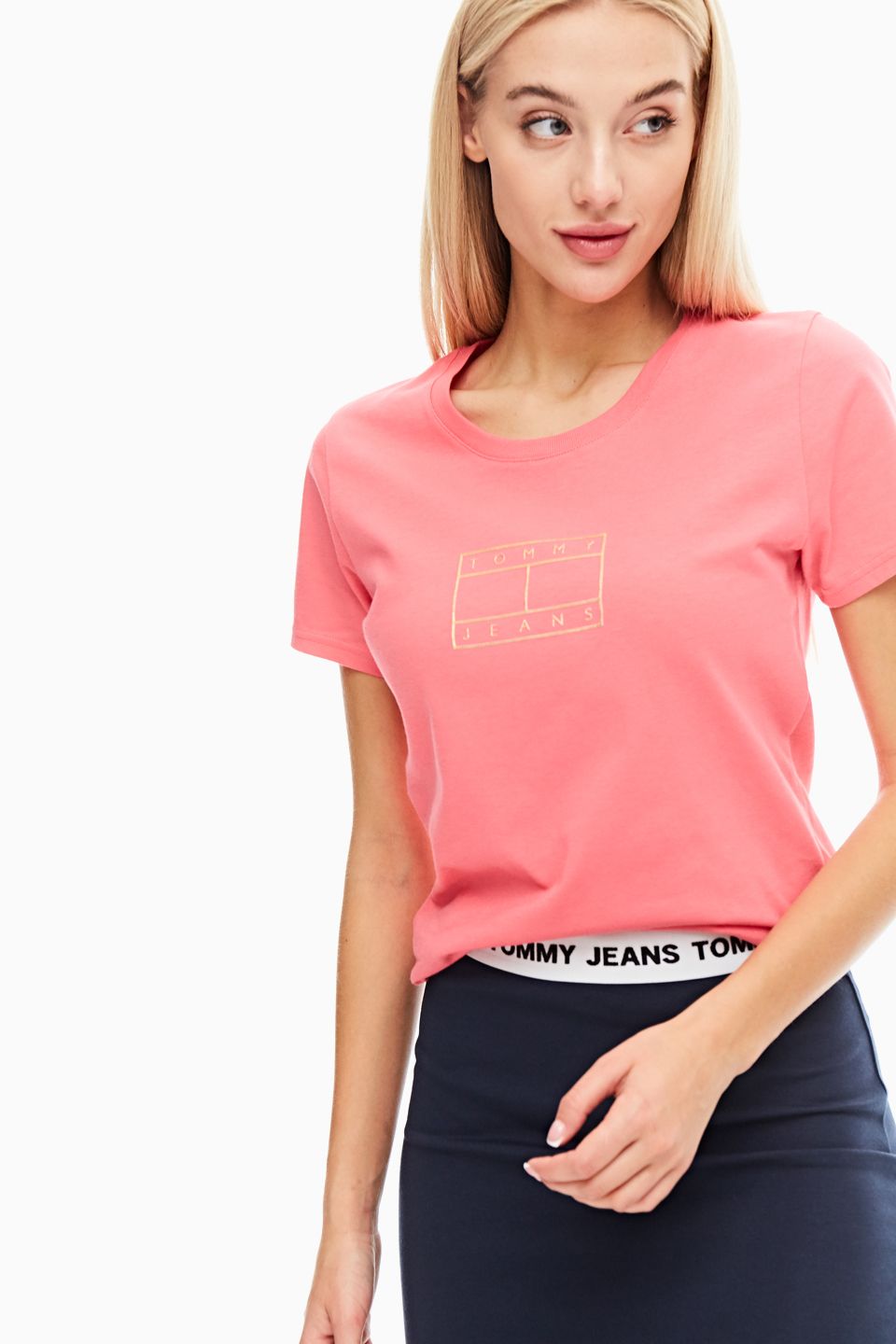 Футболка женская Tommy Jeans DW0DW08473 TIK розовая XS - купить в Москве -  sbermegamarket.ru