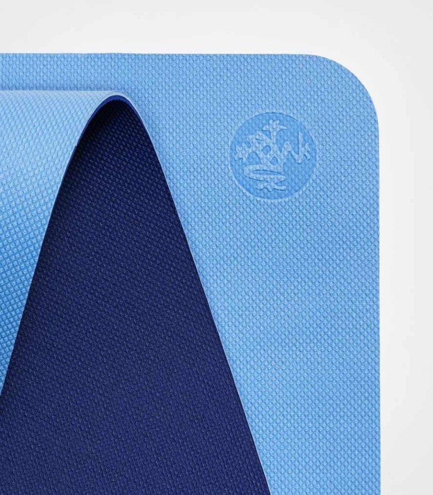 фото Коврик для йоги manduka begin yoga mat light blue голубой 5 мм