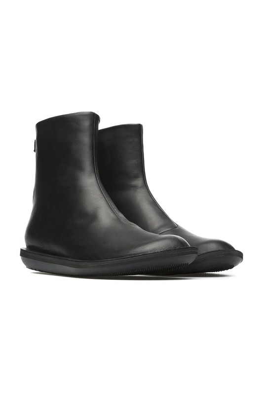 

Ботинки женские Camper K400240 черные 37 RU, K400240