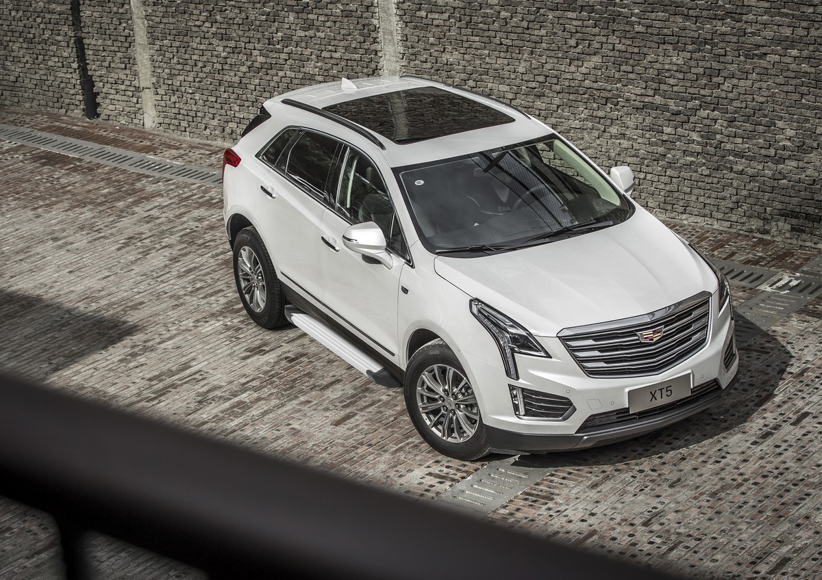 фото Пороги на автомобиль "silver" rival для cadillac xt5 2016-н.в., 193 см, f193al.0801.1