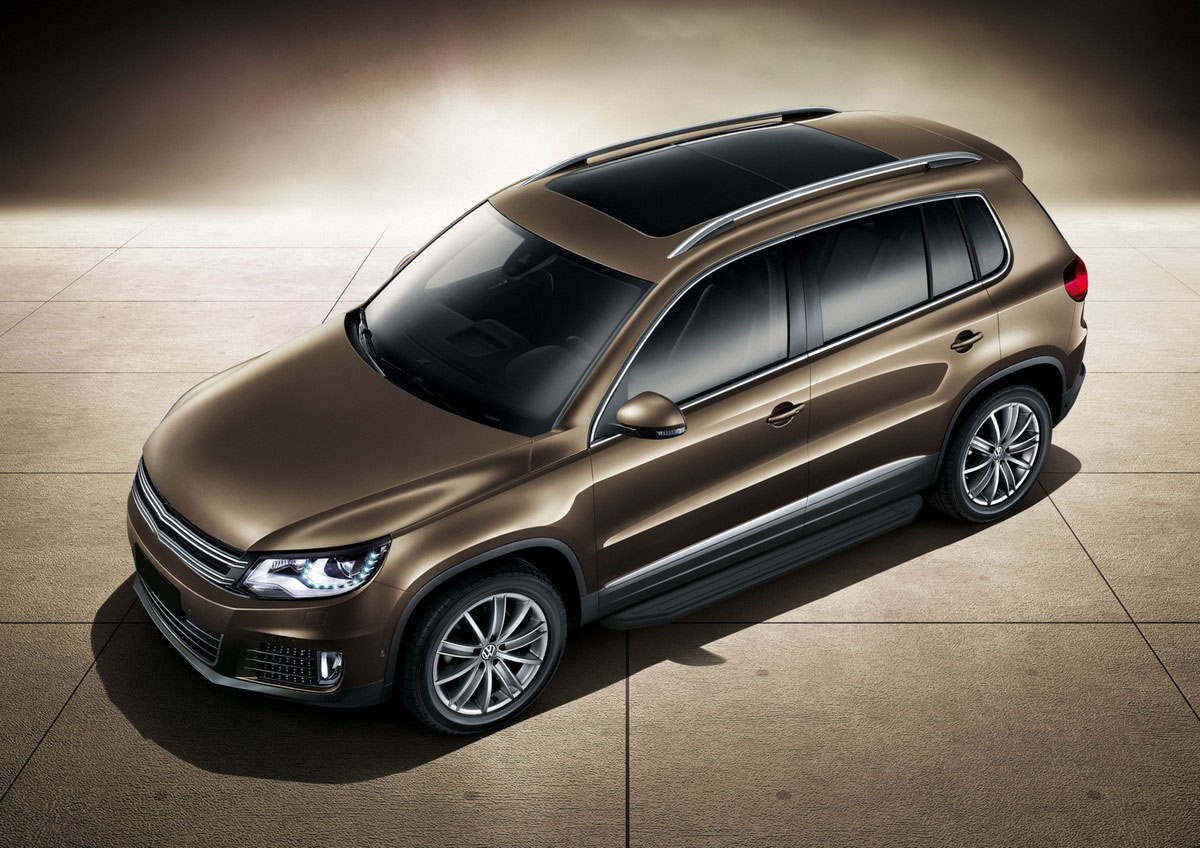 фото Пороги на автомобиль "premium-black" rival volkswagen tiguan i 2007-2017, a173alb.5802.2