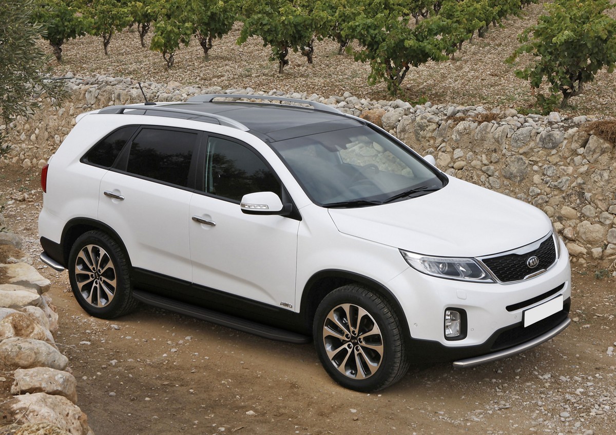 фото Пороги на автомобиль "premium-black" rival kia sorento ii 2012-2020, a173alb.2305.2