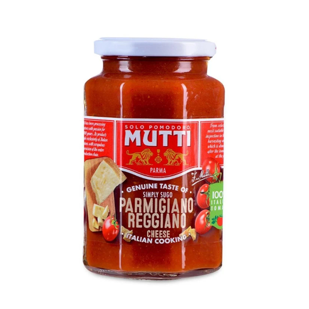 Соус томатный Mutti Parmigiano Reggiano с сыром 400 г