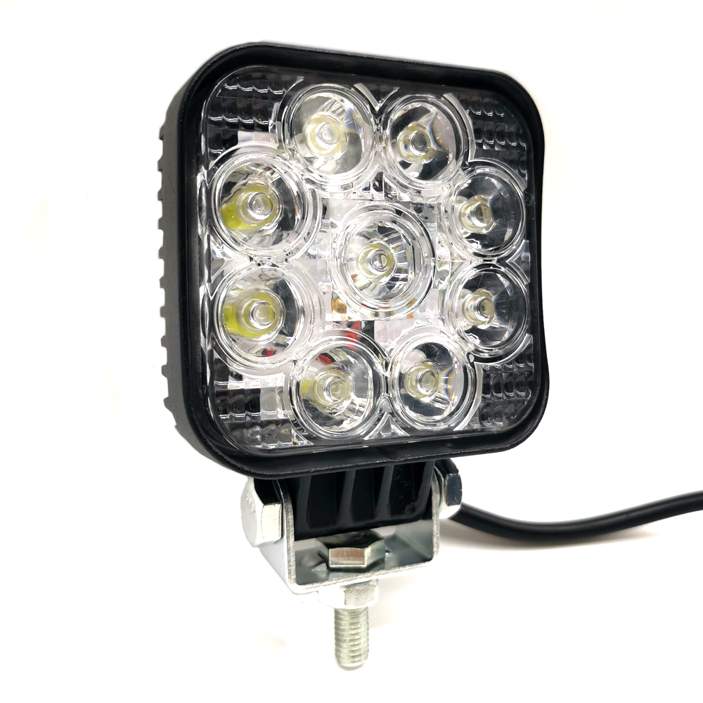 Светодиодная фара ВЫМПЕЛ WL-132F ближн. свет, кв. мет. корп. 9 LED по кругу, 27W