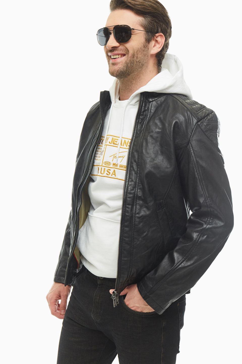 

Кожаная куртка мужская Guess M01L55-L0MM0-JBLK черная S, Черный, M01L55-L0MM0-JBLK