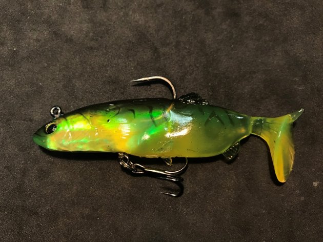 

Силиконовая приманка Mikado Crystal Fish WX5564 100 мм, 055, 2 шт., Зеленый, Crystal Fish WX5564